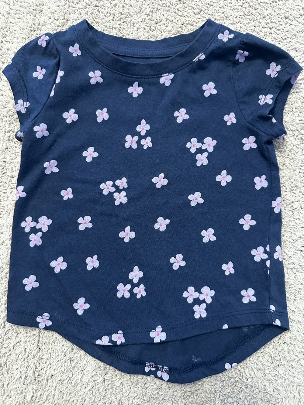 ๐ Cat & Jack Girls 18M Tee Bundle โข 6 Shirts + FREE Play Tee ๐ฆ๐ฆ - Picture 6 of 8